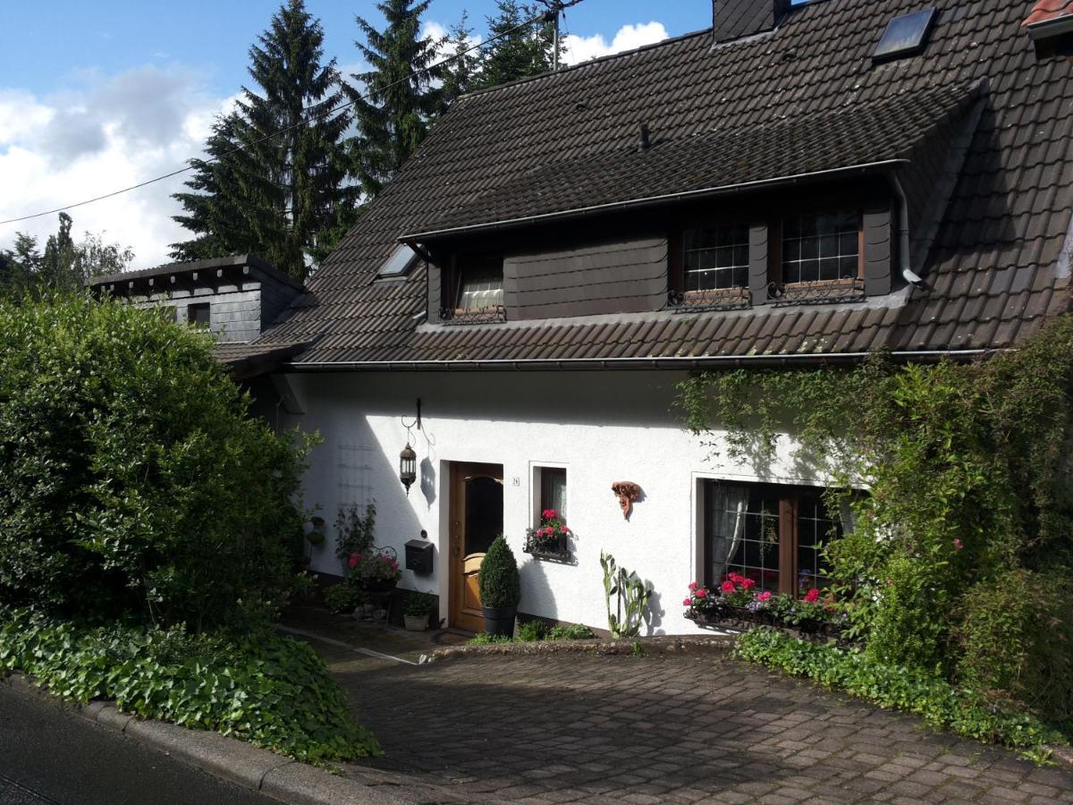 Gaestezimmer Am Huestert Adenau Esterno foto